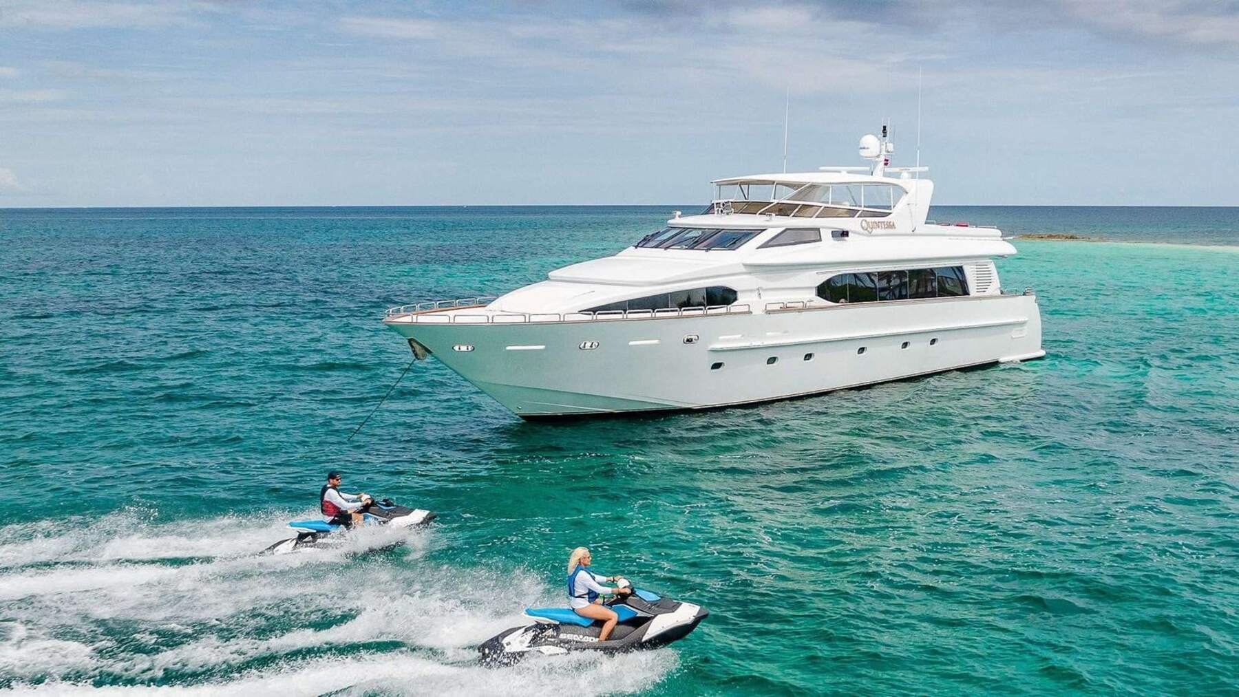 105’ Aqua