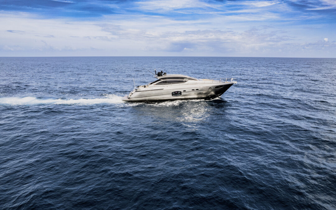 62’ Pershing