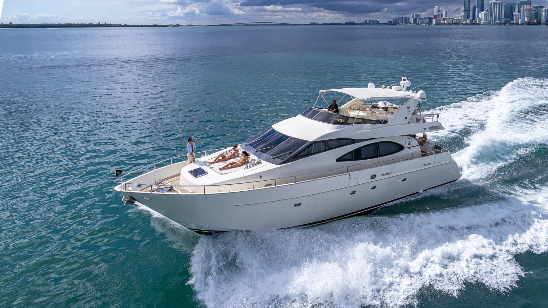 80’ Azimut